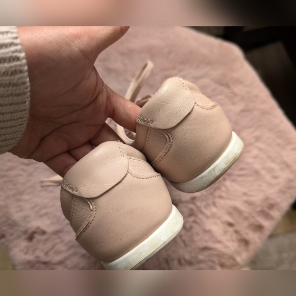 Lacoste Rey Lace Sneakers - Picture 5 of 9